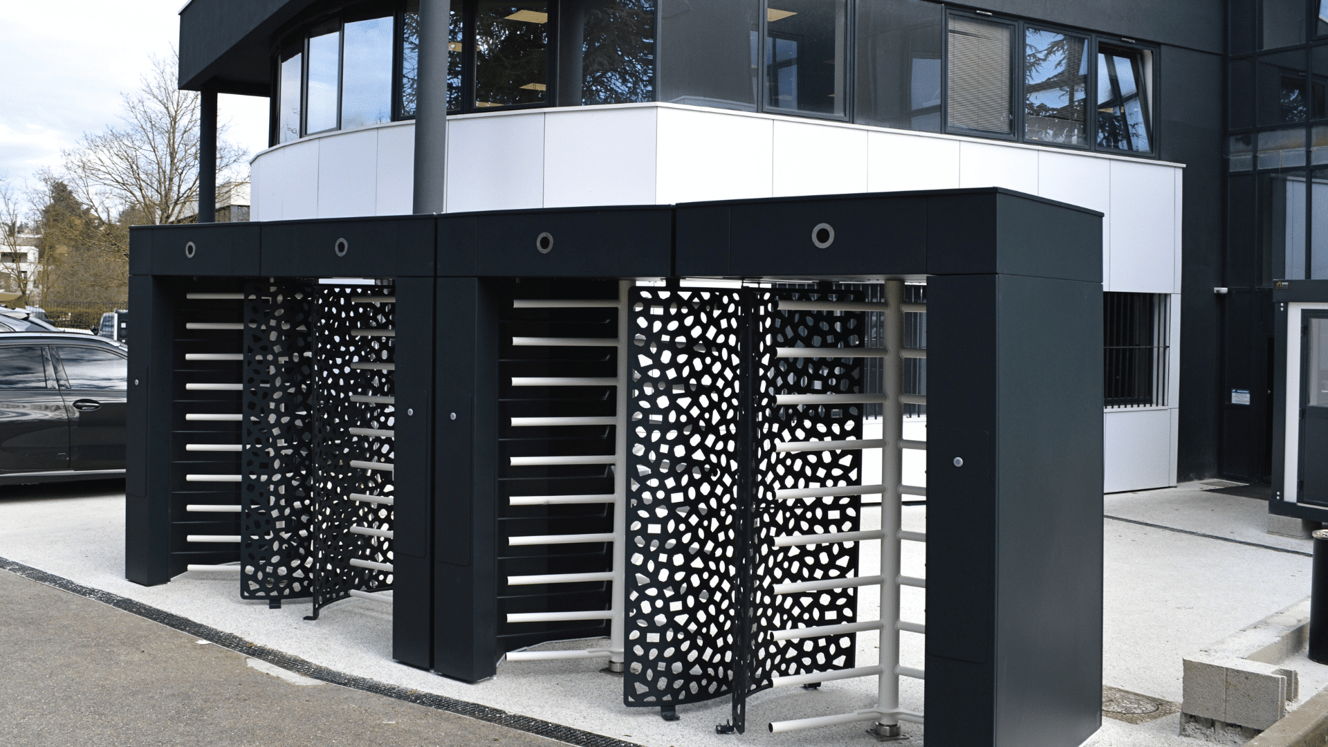 Appealing turnstile