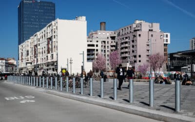 Les avantages des bornes fixes pour sécuriser durablement les espaces publics